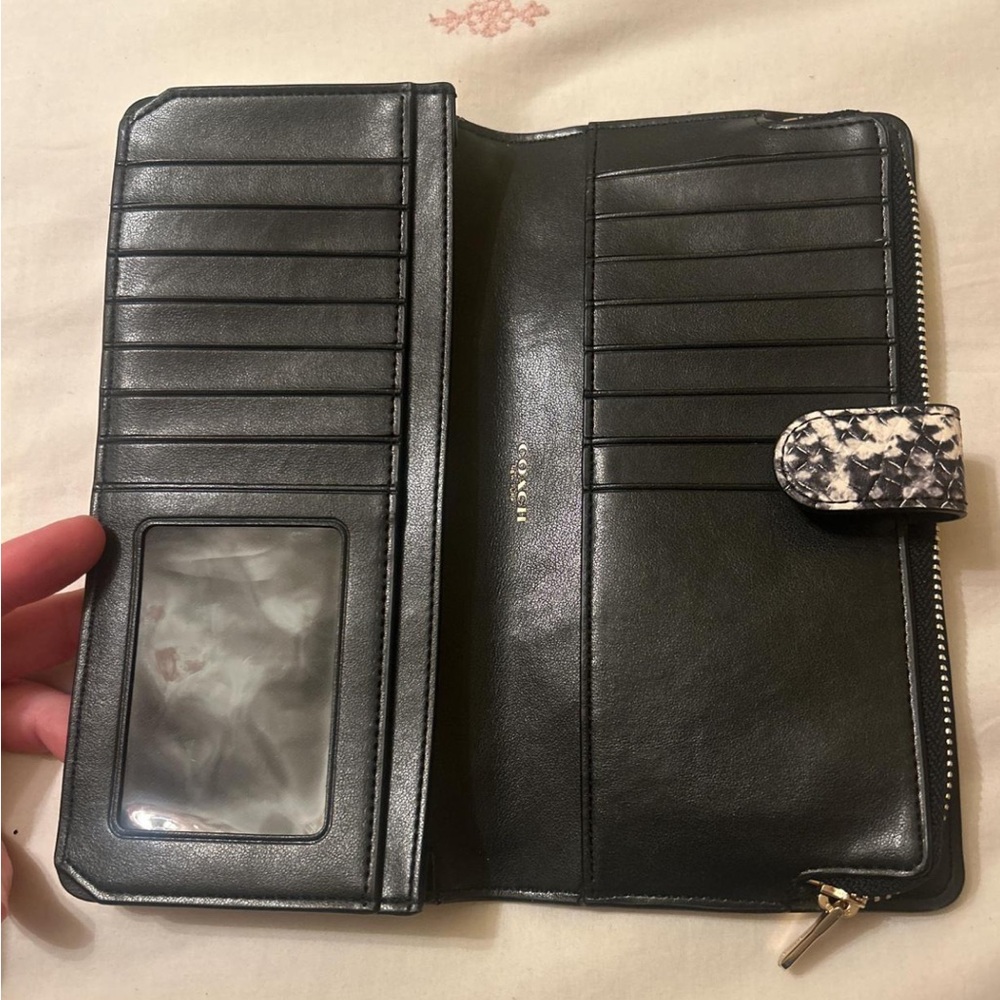 Coach Monochrome Snakeskin Wristlet - Picture 2 of 2